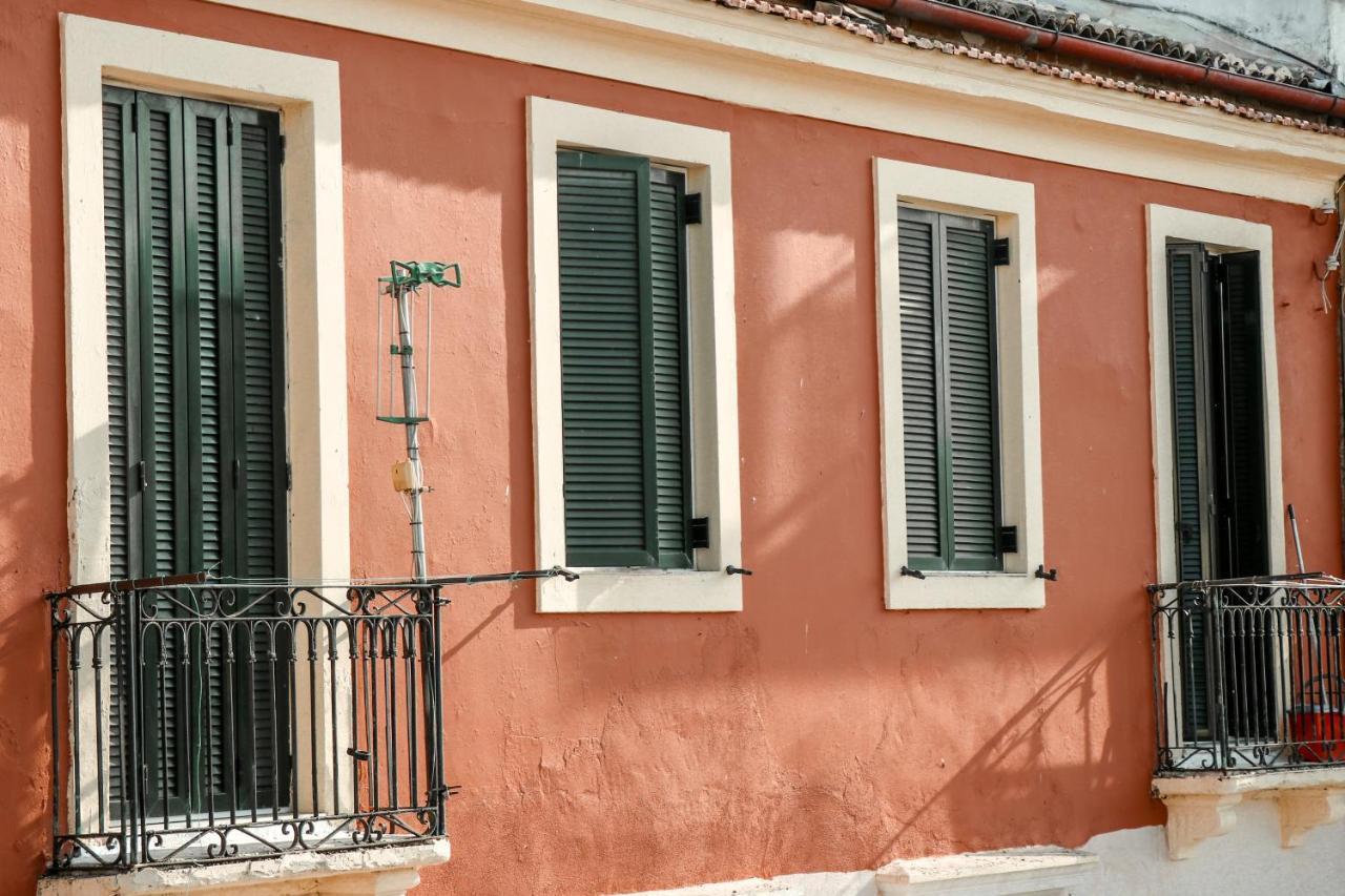 Down Town Apartment By Corfuescapes Corfu  Esterno foto
